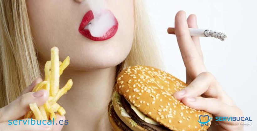 10 hábitos cotidianos que empeoran nuestra salud bucal y porqué evitarlos 10 hábitos cotidianos que empeoran nuestra salud bucal y porqué evitarlos