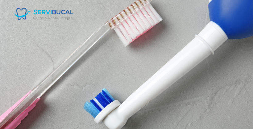 ¿Cepillo eléctrico o manual? ¿Cuál es mejor para tu salud dental?